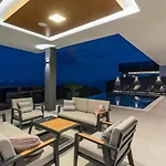 Villa Titanium